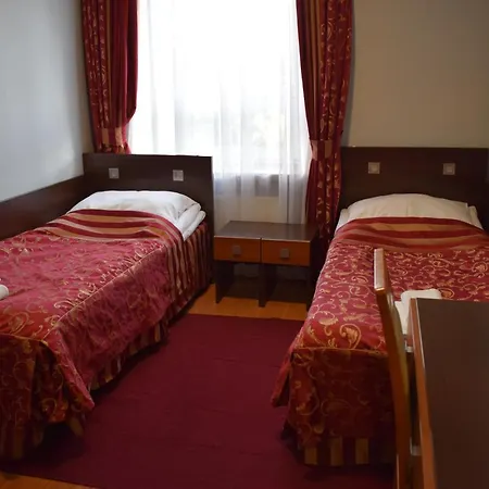 Hotel Manhatan Zadzim Eksteriør bilde